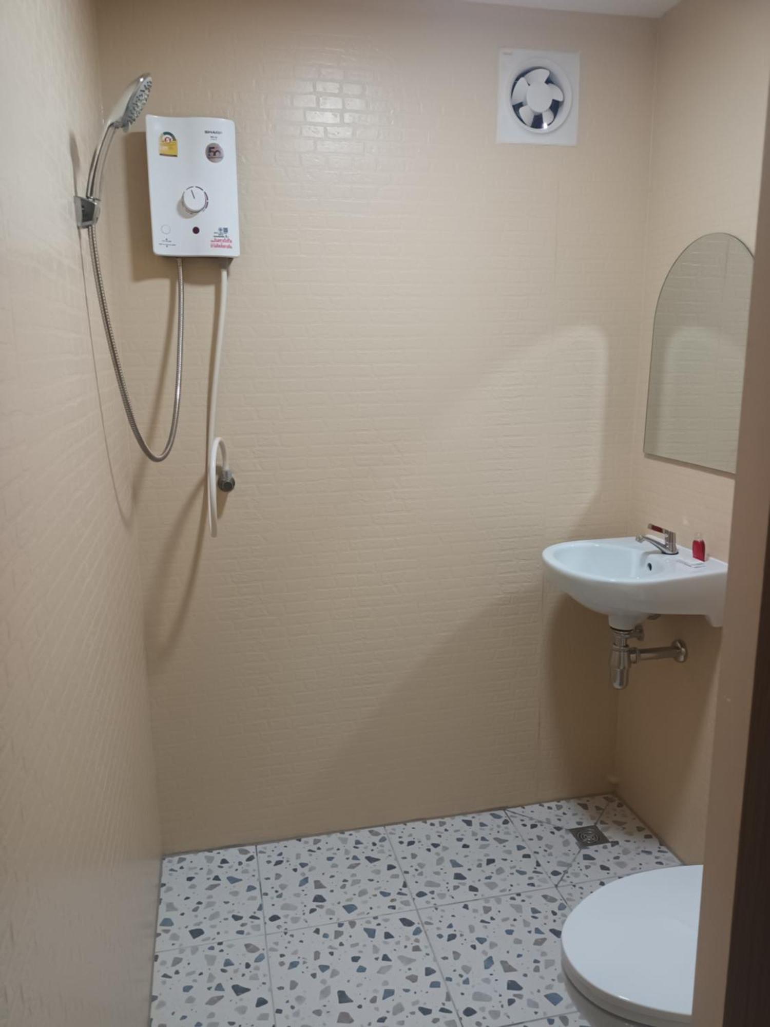 קנצ'נבורי ชายเขาโฮมสเตย์ מראה חיצוני תמונה